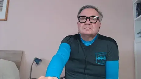 YOU6me webcam stripchat model stream image