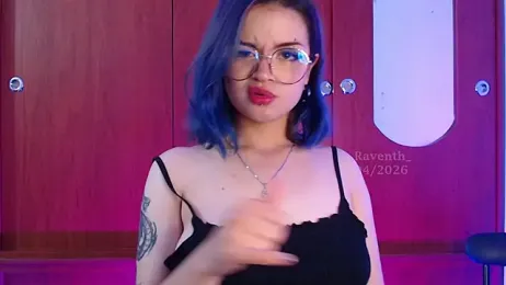 Raventh_ webcam model stream image