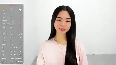 UrHotSexyShine webcam stripchat model stream image