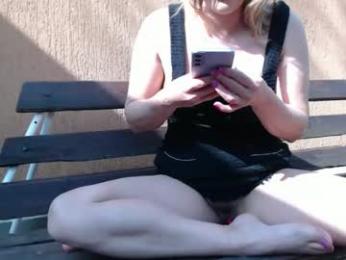 tymika webcam model stream image