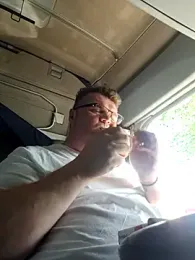 Tataurs webcam model stream image