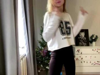 PinkPetal webcam model stream image