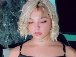 emmasaenz webcam camsoda model stream image