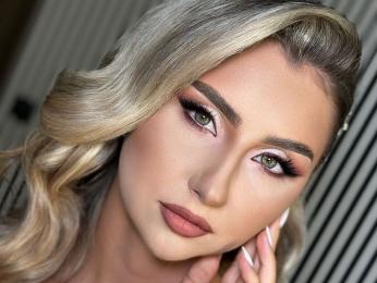 AyannaSun webcam model stream image