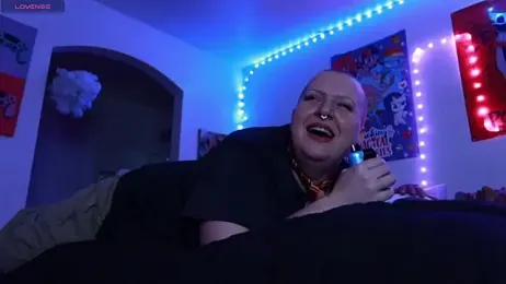 BellaBlueBBW webcam stripchat model stream image