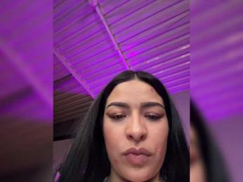 Majo-melisa webcam model stream image