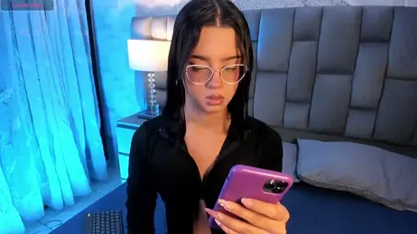 VictoriaMonroee_ webcam model stream image