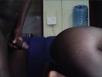 Hollykings webcam bongacams model stream image