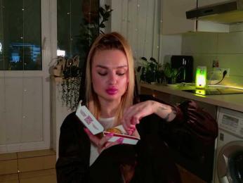 Tatachka1 webcam bongacams model stream image