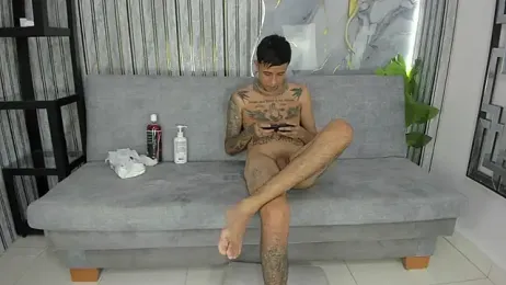 golden_girl_house webcam stripchat model stream image