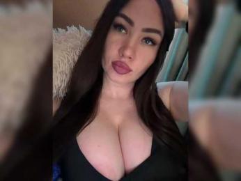 -Darkness- webcam bongacams model stream image