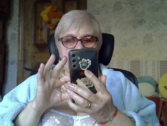 SweetCherry00 webcam model stream image