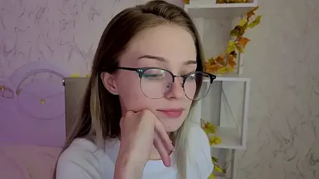 vialeta_baby webcam model stream image