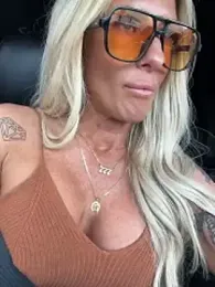 blondiluvsanal webcam model stream image