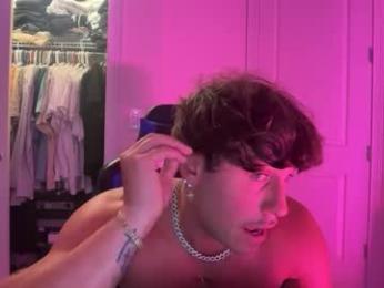 hungkingg22 webcam chaturbate model stream image