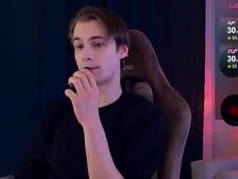 debugmee webcam model stream image