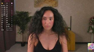 FlirtyAura webcam model stream image