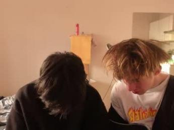 stralght_twinks webcam chaturbate model stream image