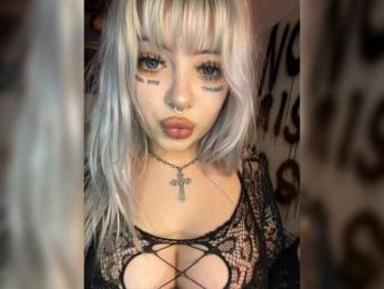 xlunami webcam bongacams model stream image