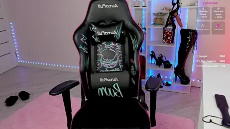 QueenAliceX webcam model stream image