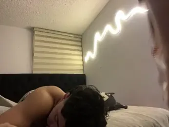 DesireLuxe webcam model stream image