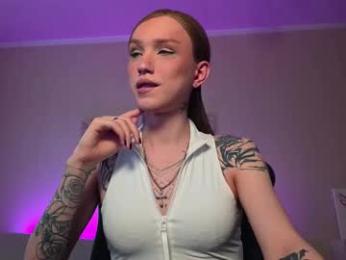 twiinkie_pie webcam chaturbate model stream image