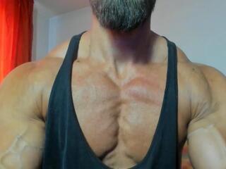 Romario H webcam flirt4free model stream image