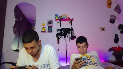 Nymphobuddies webcam model stream image