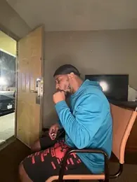 Stressreliever82 webcam model stream image