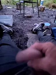 Cloudin_around webcam model stream image