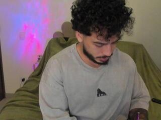 Tyler Thomson webcam flirt4free model stream image