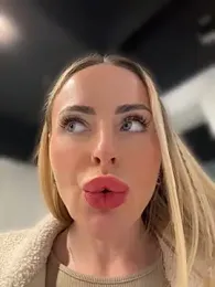 EmaSalis webcam stripchat model stream image