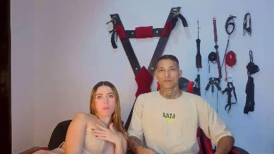 Hana_and_Zeta webcam model stream image