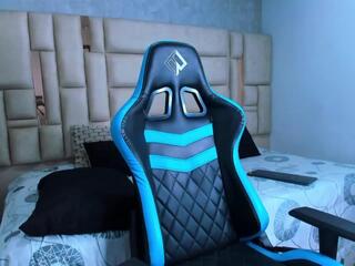 Croy Myers webcam model stream image