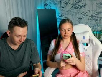 Cornflakes webcam model stream image