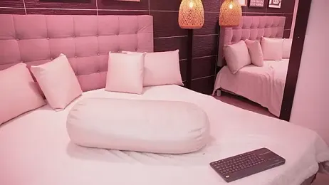 BellaLatinaTS webcam stripchat model stream image