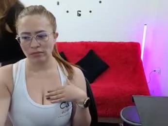 emilyriskhot webcam model stream image