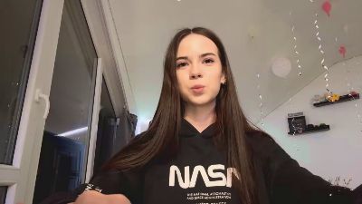 HertaMcginley webcam cam4 model stream image