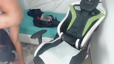 Liarr_ webcam model stream image