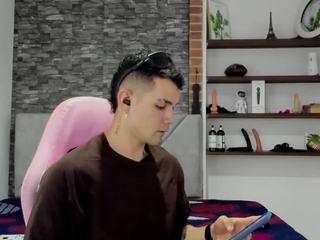 boyy-hott webcam model stream image