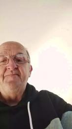 riri76560 webcam model stream image