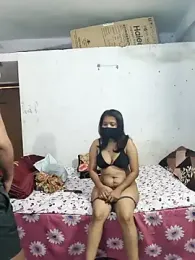 hot_wife_35 webcam stripchat model stream image