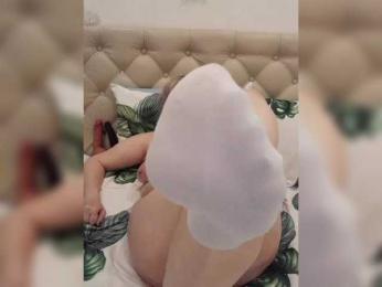 mery8poppins webcam bongacams model stream image