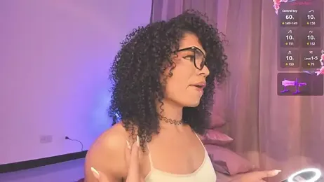 Vnus_ webcam model stream image