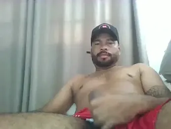 OliveiraSeven webcam model stream image
