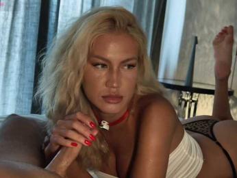 outlust webcam model stream image