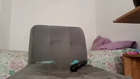 Juls_winter_ webcam model stream image