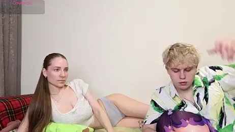 Emily_and_Ilumi webcam model stream image