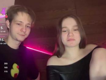 titsDestroy2007 webcam model stream image