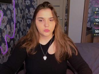 iam-momiji webcam model stream image